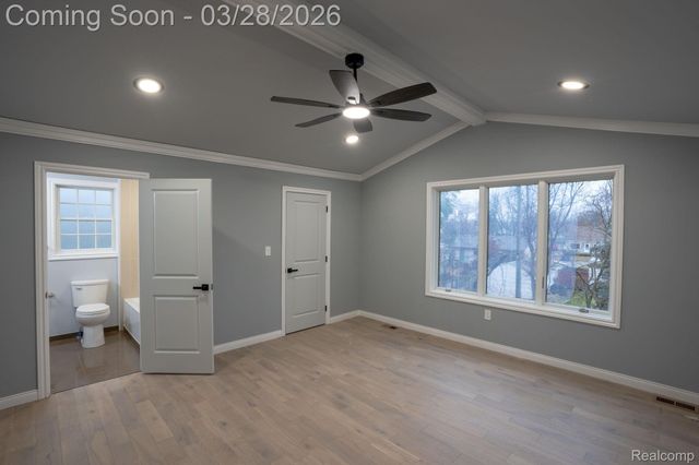 8475 Stout Avenue, Warren, MI 48093