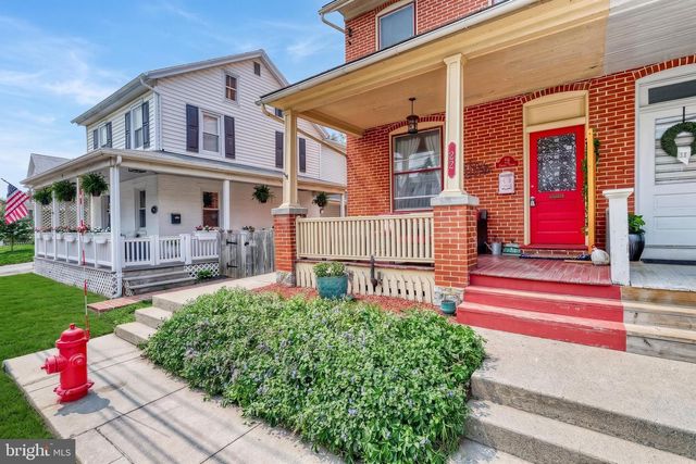 22 MILLER ST, Strasburg, PA 17579