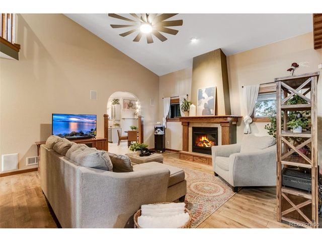 4214 Rolling Gate Rd, Fort Collins, CO 80526