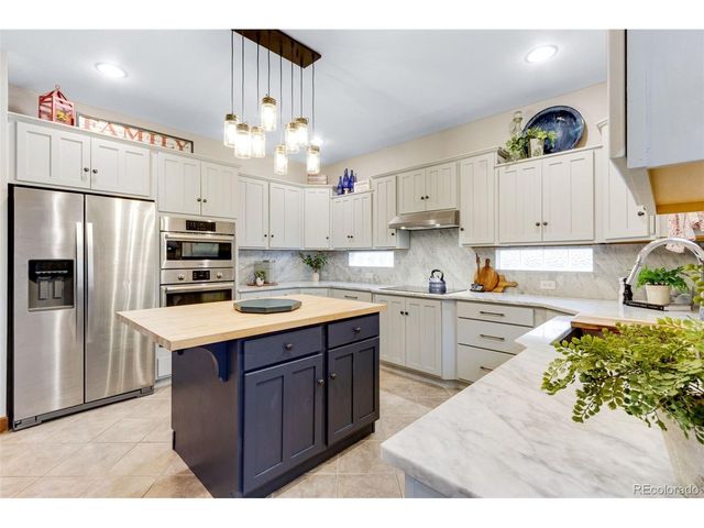 4214 Rolling Gate Rd, Fort Collins, CO 80526