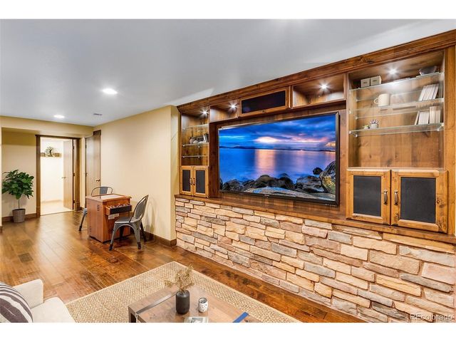 4214 Rolling Gate Rd, Fort Collins, CO 80526