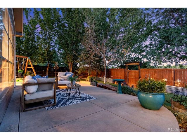 4214 Rolling Gate Rd, Fort Collins, CO 80526