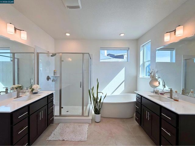 3345 Delta Coves Dr, Bethel Island, CA 94511