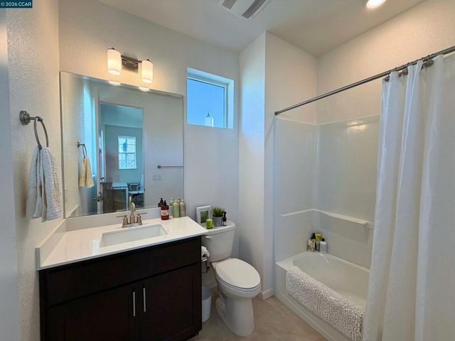 3345 Delta Coves Dr, Bethel Island, CA 94511