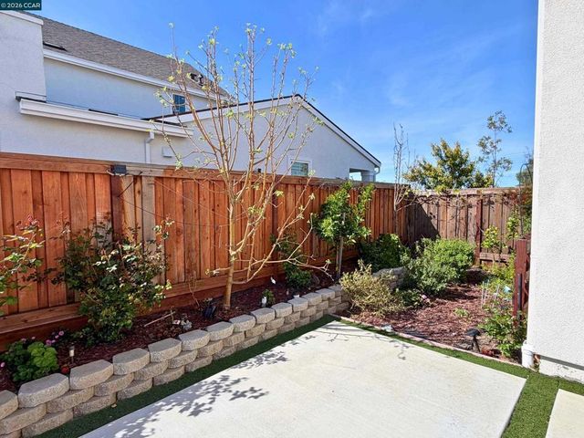 3345 Delta Coves Dr, Bethel Island, CA 94511
