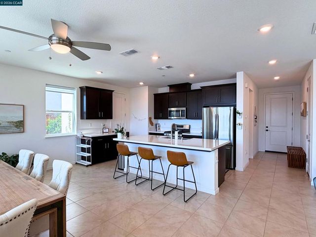 3345 Delta Coves Dr, Bethel Island, CA 94511