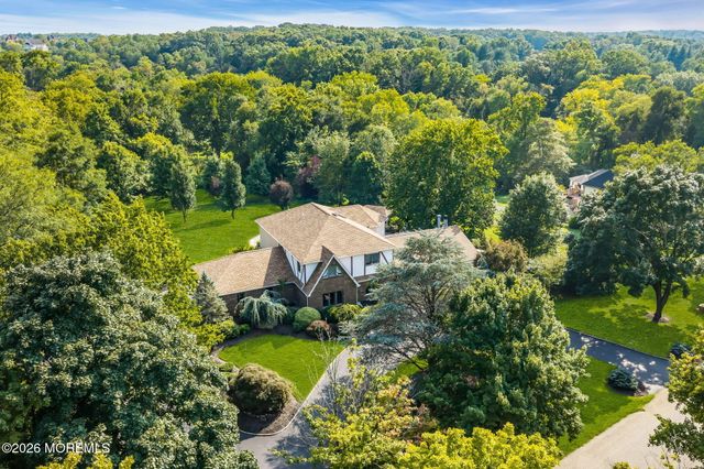 3 Peachtree Lane, Manalapan, NJ 07726