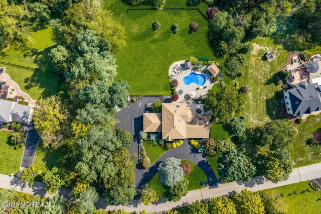 3 Peachtree Lane, Manalapan, NJ 07726
