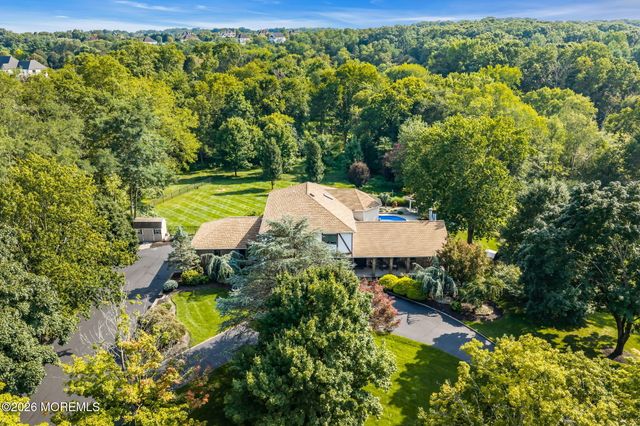 3 Peachtree Lane, Manalapan, NJ 07726