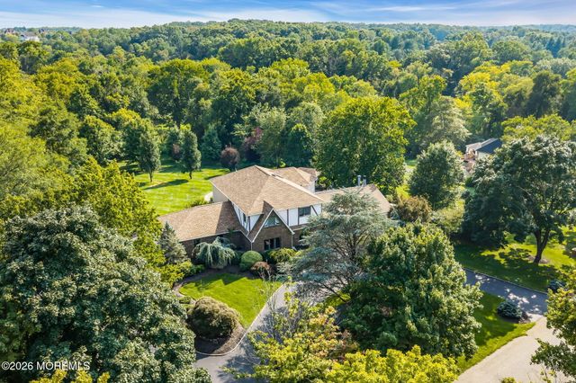 3 Peachtree Lane, Manalapan, NJ 07726