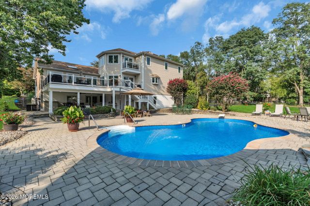3 Peachtree Lane, Manalapan, NJ 07726