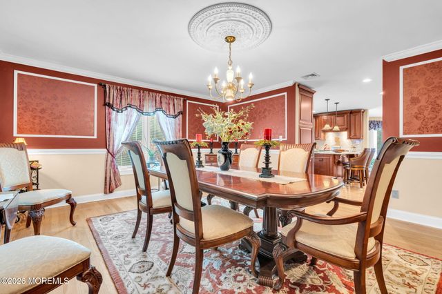 3 Peachtree Lane, Manalapan, NJ 07726
