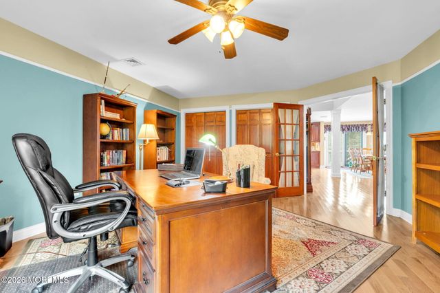 3 Peachtree Lane, Manalapan, NJ 07726