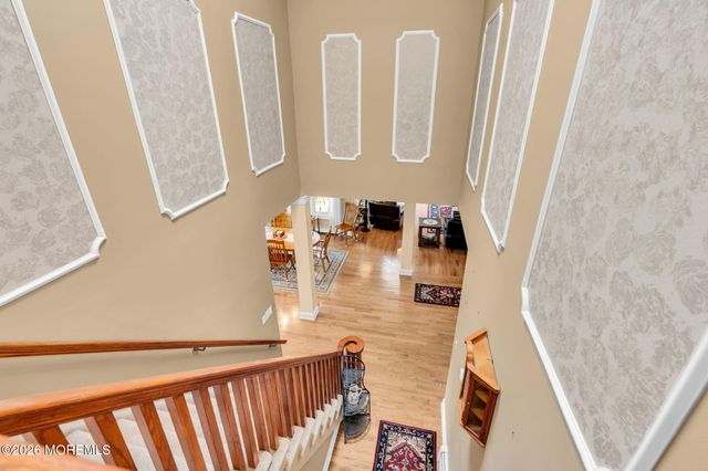 3 Peachtree Lane, Manalapan, NJ 07726