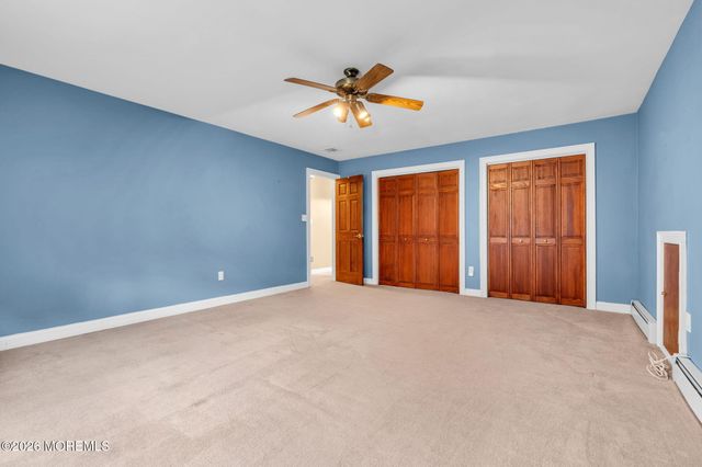 3 Peachtree Lane, Manalapan, NJ 07726