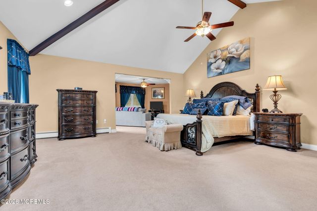 3 Peachtree Lane, Manalapan, NJ 07726
