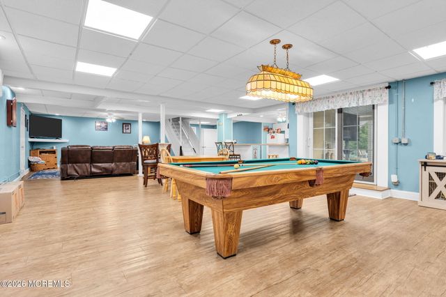 3 Peachtree Lane, Manalapan, NJ 07726