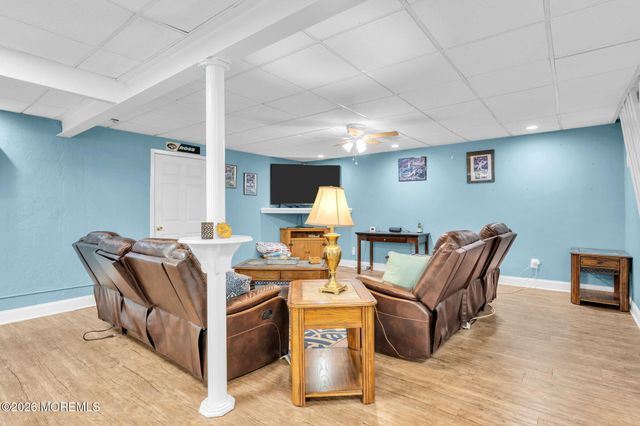 3 Peachtree Lane, Manalapan, NJ 07726