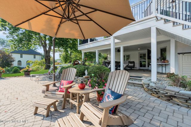 3 Peachtree Lane, Manalapan, NJ 07726