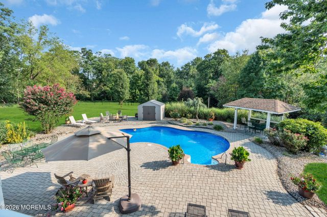 3 Peachtree Lane, Manalapan, NJ 07726