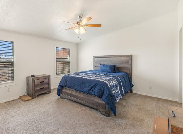 39 Maple Road, Edgewood, NM 87015