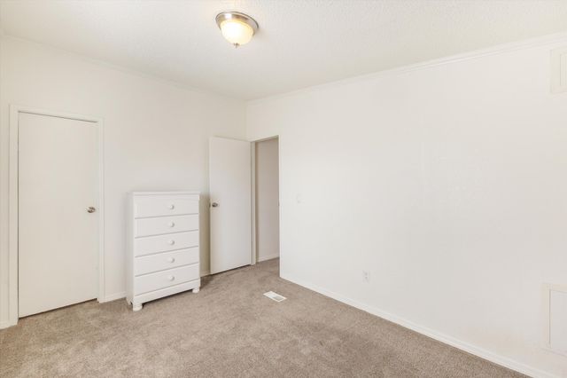 39 Maple Road, Edgewood, NM 87015