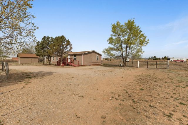 39 Maple Road, Edgewood, NM 87015