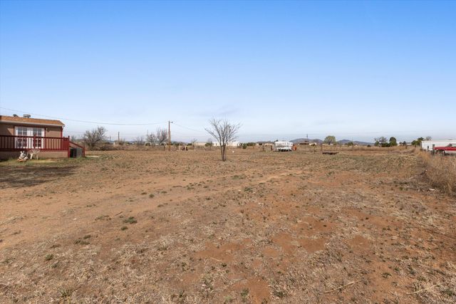 39 Maple Road, Edgewood, NM 87015