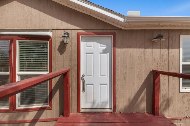 39 Maple Road, Edgewood, NM 87015