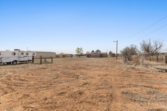 39 Maple Road, Edgewood, NM 87015