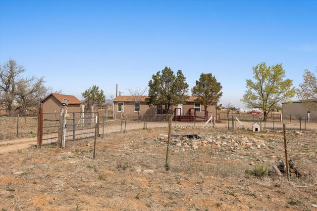 39 Maple Road, Edgewood, NM 87015