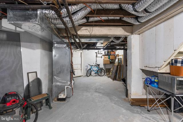 6626 1ST ST NW, Washington, DC 20012