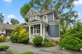 6626 1ST ST NW, Washington, DC 20012