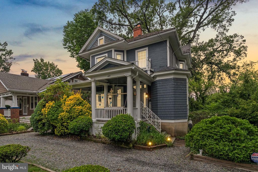 6626 1ST ST NW, Washington, DC 20012