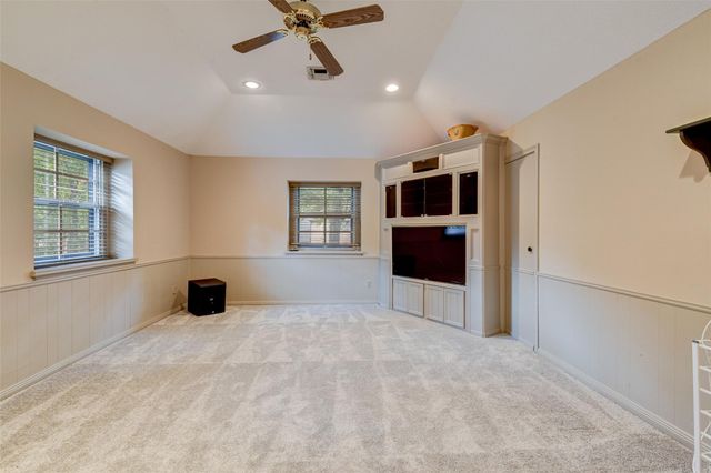 5502 Fountainbridge Lane, Houston, TX 77069