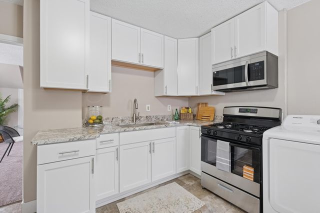 1250 Minnehaha Avenue E, Saint Paul, MN 55106