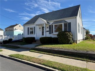 136 Frankfort Street, Cranston, RI 02910