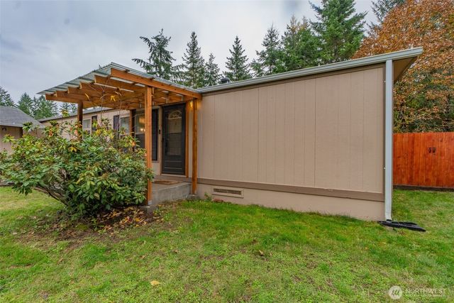 17033 Wisteria Court SE, Yelm, WA 98597