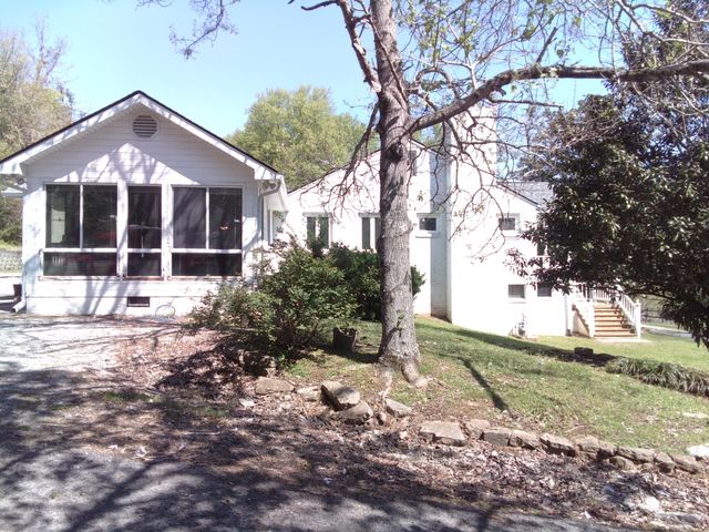 17283 Us 11 Highway, Wildwood, GA 30757