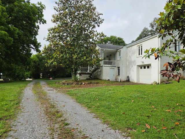 17283 Us 11 Highway, Wildwood, GA 30757