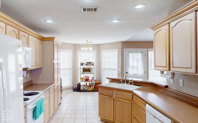 3300 Jeridon Cove, Jonesboro, AR 72404