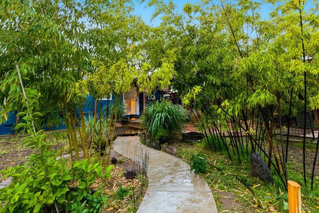 405 E Edison St, Manteca, CA 95336