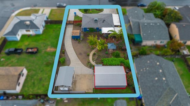 405 E Edison St, Manteca, CA 95336