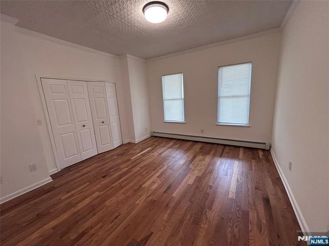 215 Wagaraw Road, Hawthorne, NJ 07506