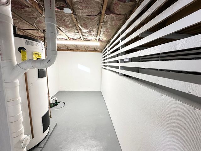 6 Franzone Drive B, Haverhill, MA 01835