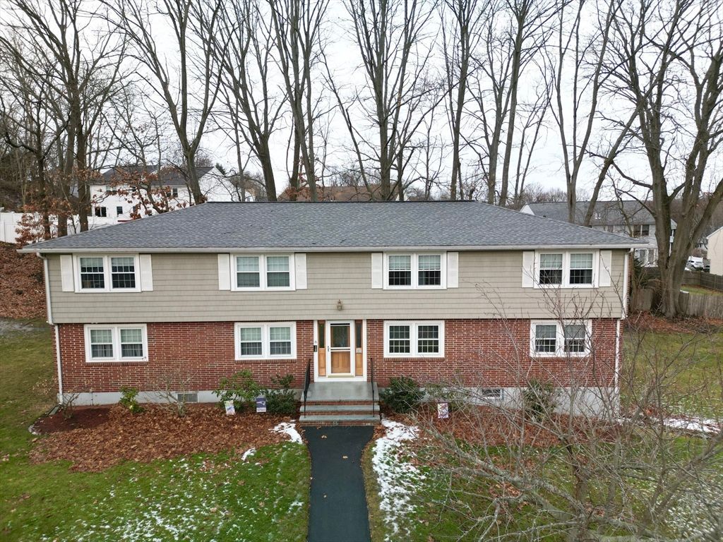 6 Franzone Drive B, Haverhill, MA 01835