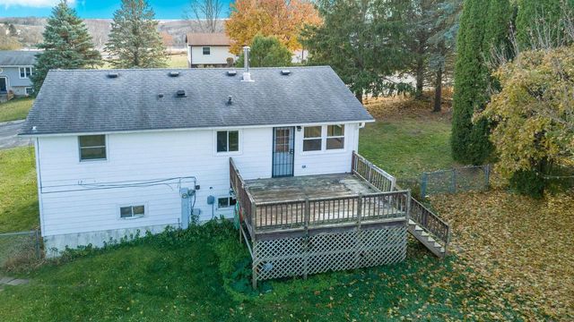 103 Ruste Road, Barneveld, WI 53507