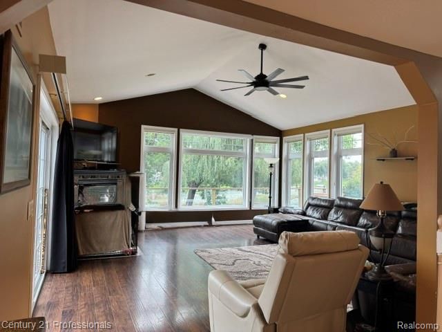 3251 Mann Road, Clarkston, MI 48346