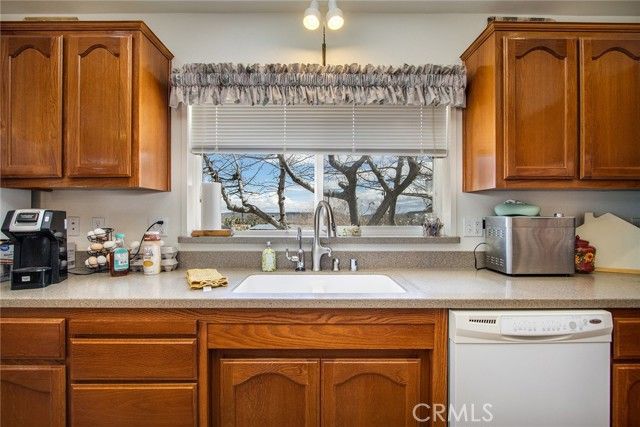 2863 Ox Yoke, Pioneertown, CA 92268