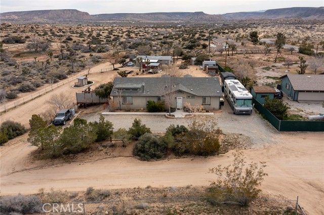 2863 Ox Yoke, Pioneertown, CA 92268